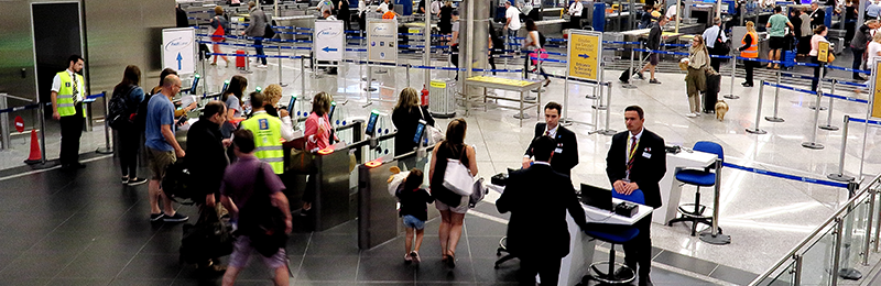 Un consorcio europeo liderado por Indra muestra en el Aeropuerto Internacional de Atenas cómo aplicar el big data para mejorar la gestión y la comodidad del viajero