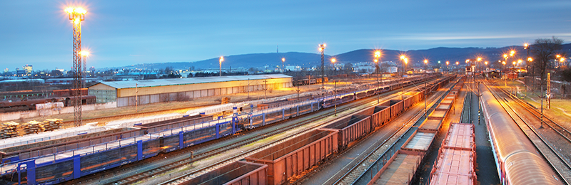Indra desarrolla un pórtico ferroviario inteligente para mejorar un 10 % la capacidad, fiabilidad y puntualidad del transporte de mercancías