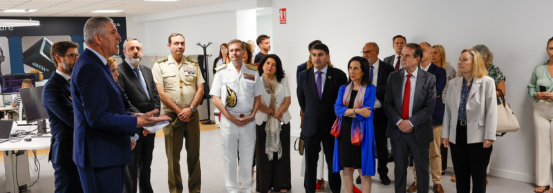 The Minister of Defence, Margarita Robles, visits Indra's Specialized Defence Center in Vigo, which works on critical systems for Spain and Europe