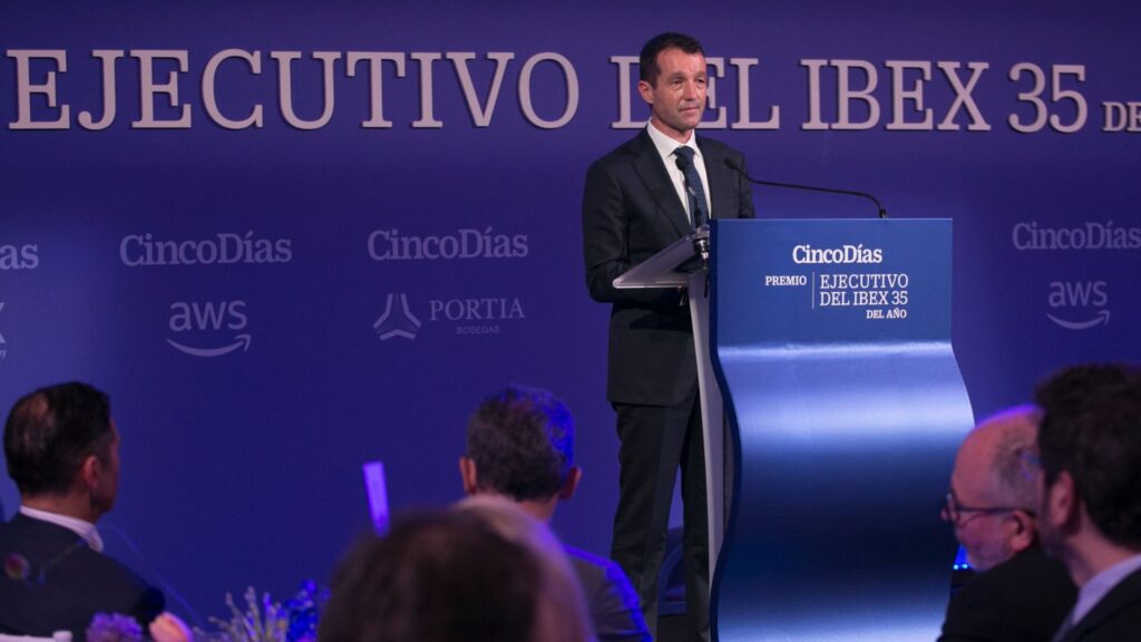 Ángel Escribano, Premio Ejecutivo del Ibex 35 del año: “La industria de defensa está en un punto de inflexión histórico e Indra responde al reto con responsabilidad y visión”
