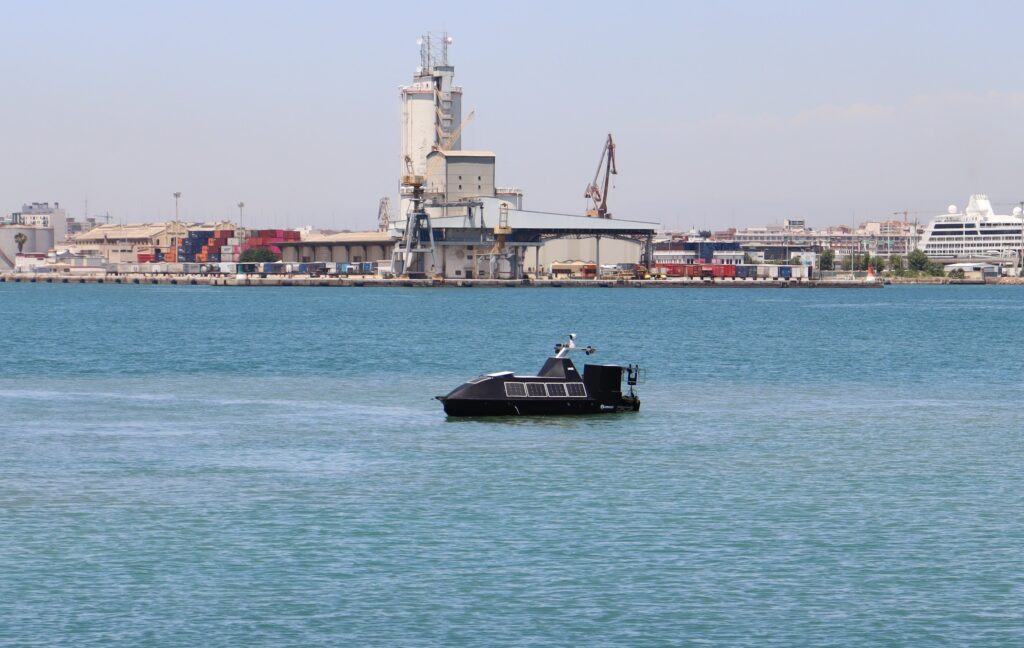 Indra Group integra IA, sensores acústicos y vehículos autónomos para hacer frente a las amenazas subacuáticas y transformar la seguridad en los puertos europeos